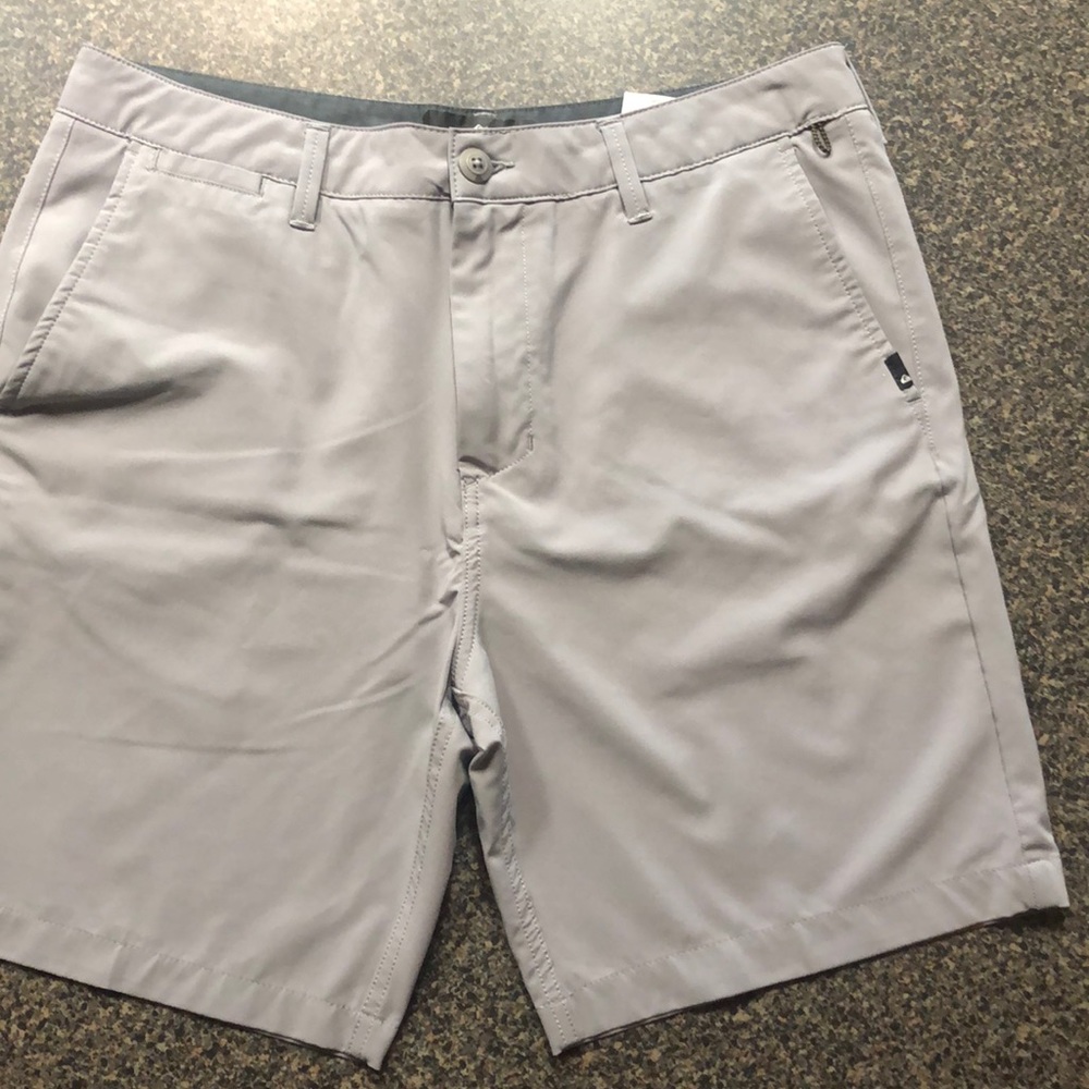 Quicksilver amphibian shorts 33